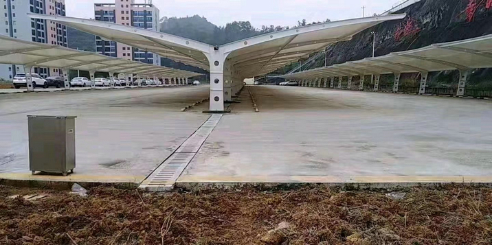 膜结构车棚